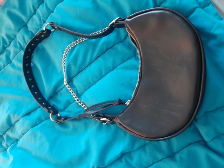 Mała czarna torebka