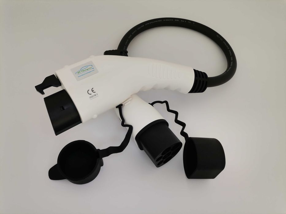 ADAPTADOR TYPE 2 - TYPE 1 32A 1 PHASE PARA CARROS ELÉCTRICOS/HÍBRIDOS