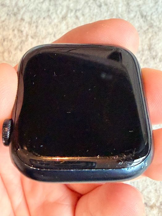 Apple Watch Series 7 45mm size, GPS + Cellular LTE version