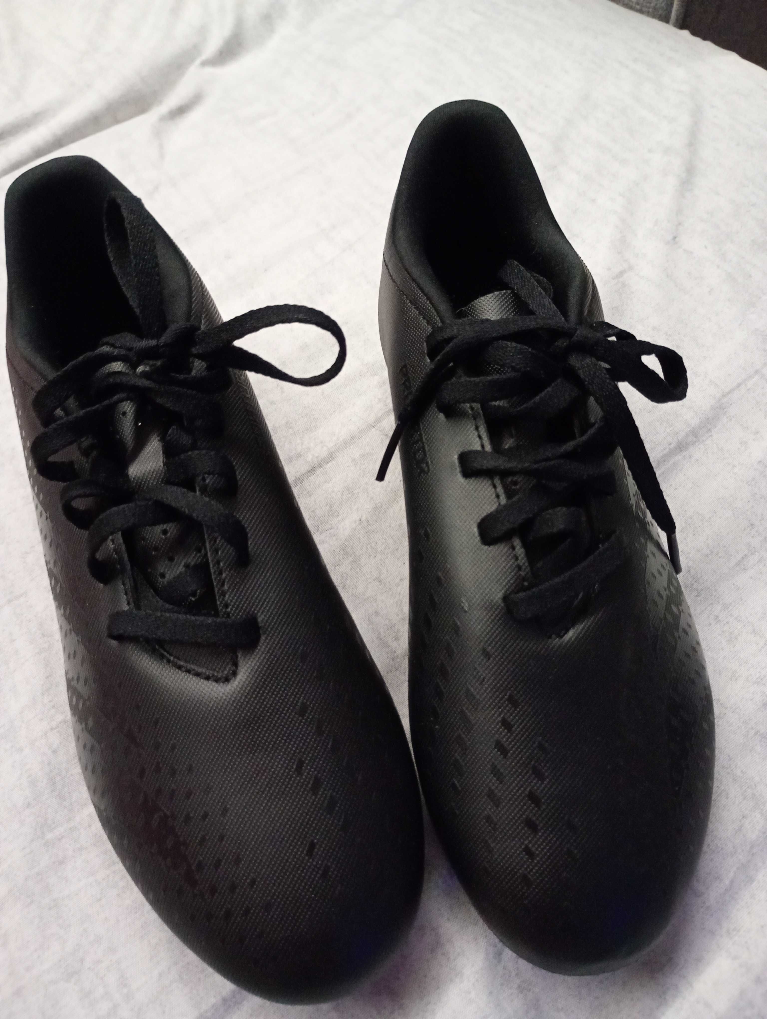 Korki rozm 40 2/3 predator adidas