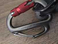Karabinek Petzl Freino do Grigri+ Igła