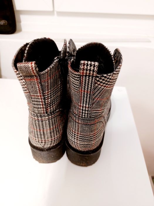 Botas de xadrez forever 21