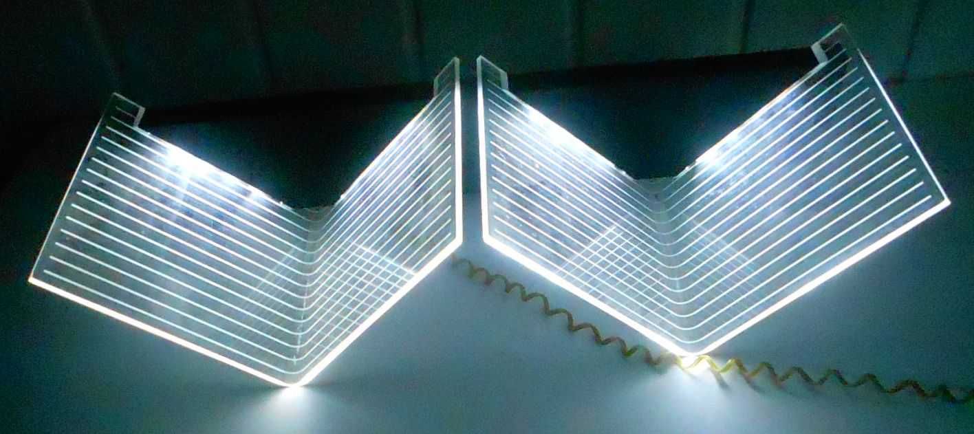 Półka podświetlana LED  V-Shelf kształt podwójny V, oryginał