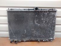 Радіатор охолодження Mitsubishi Carisma/Volvo S40/Mazda 323/6/Avensis