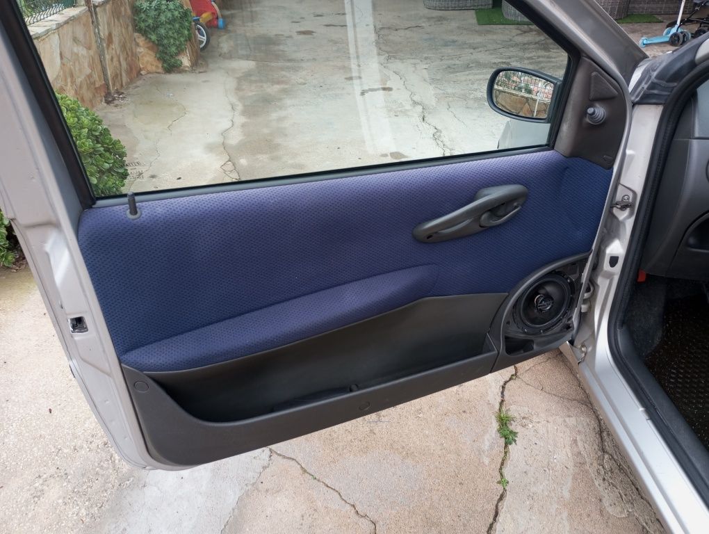 Fiat Punto 1.3 MultiJet comercial