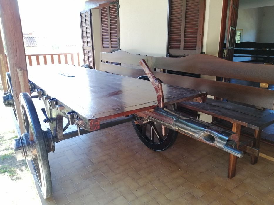Carro de bois restaurado