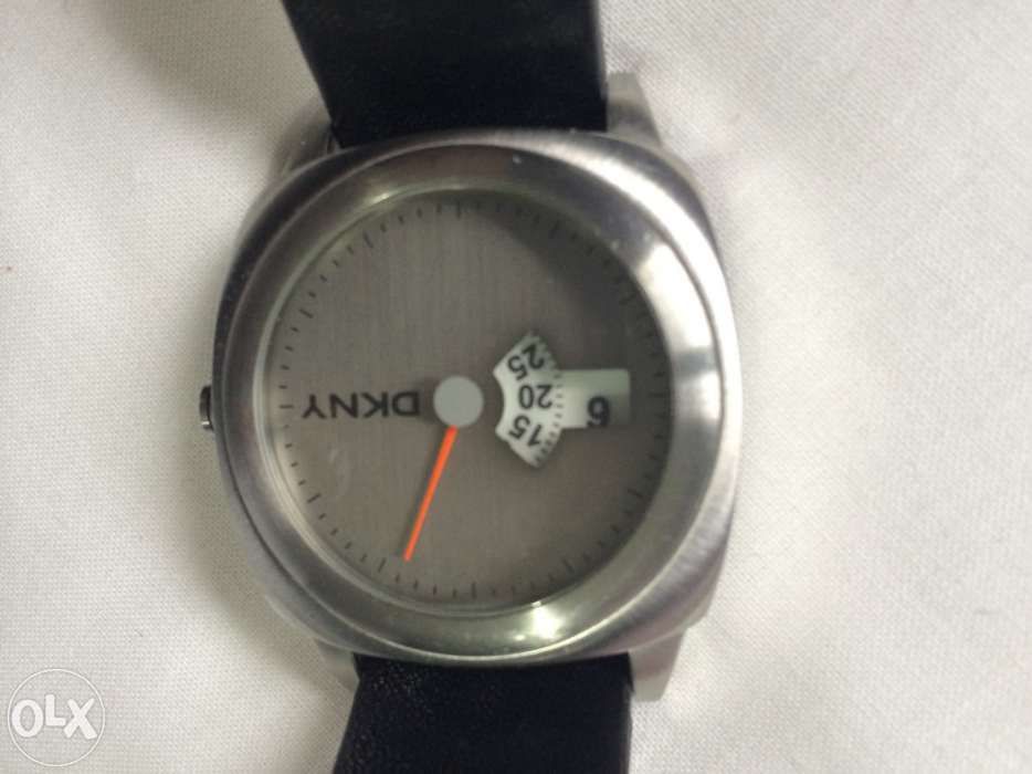 Relogio de homem marca DKNY