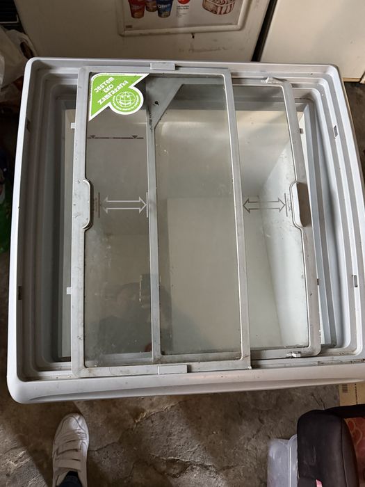 Zamrazarka skrzyniowa z szybami przesownymi w pelni sprawna okazja