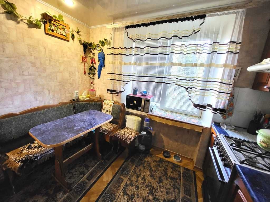 Продажа 2-х к.кв. ул. Сеченова, рядом 67 школа.