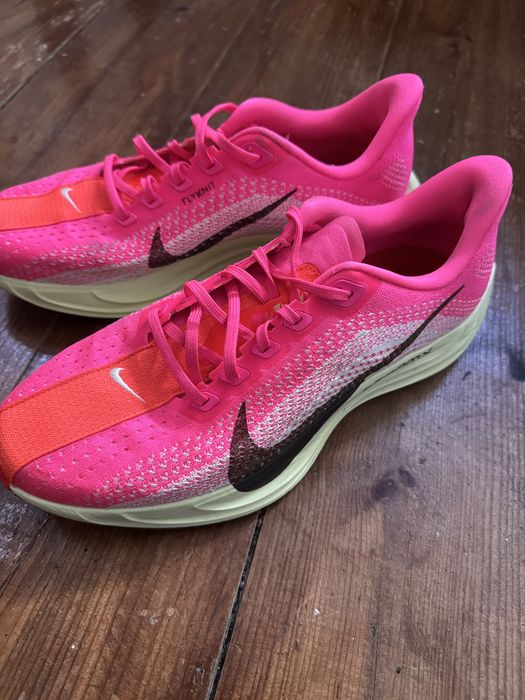 Nike zoomx Flyknit tam 42