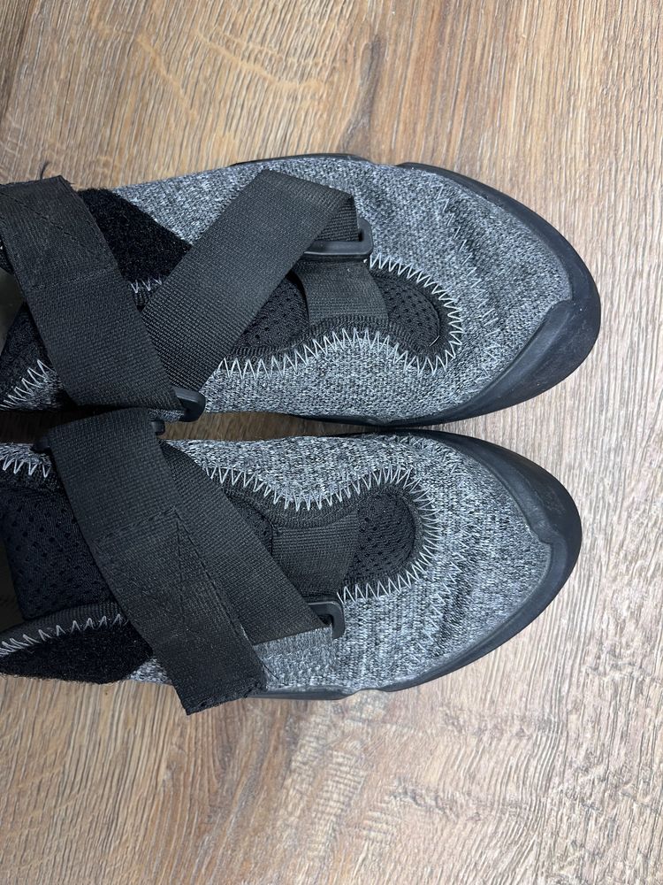 Buty wspinaczkowe