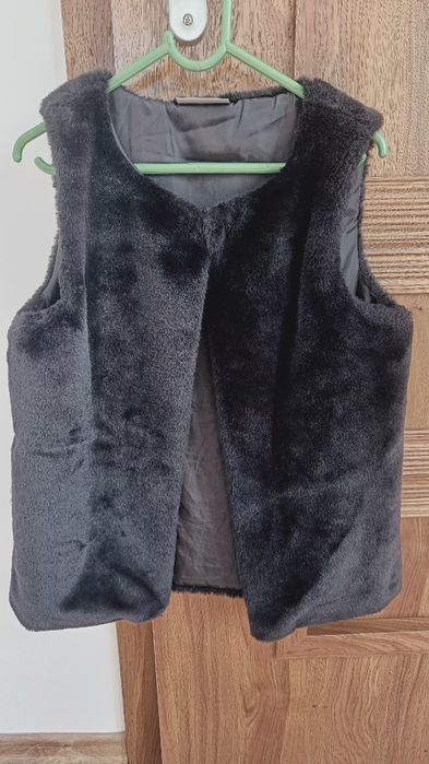 146 czarny bezrękawnik futerko kamizelka baranek