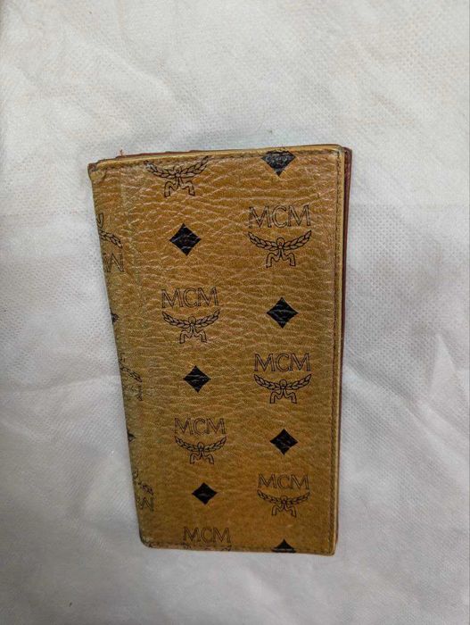 Оригинальный винтажный длинный кошелёк MCM Visetos цвета «коньяк»