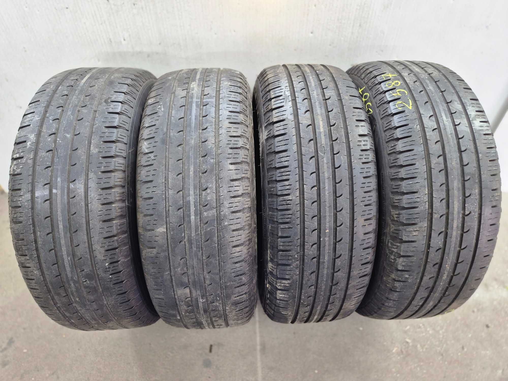 Goodyear Efficientgrip SUV 235/65r17 104V N2587