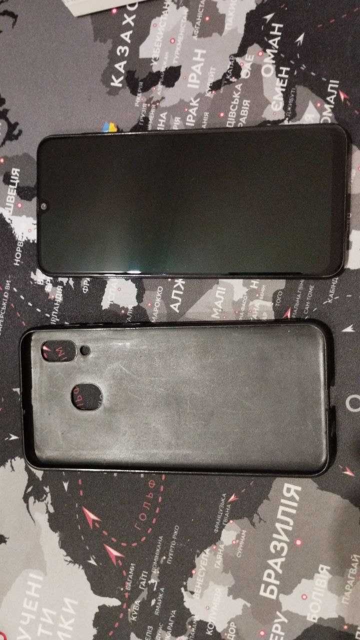 Продам смартфон Samsung Galaxy A30