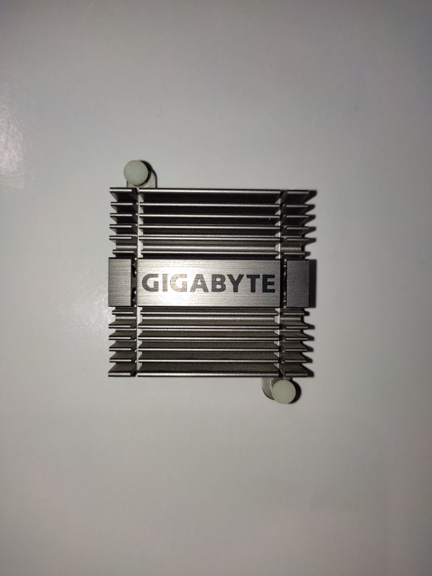 Материнская плата gigabyte ga-m68mt-s2