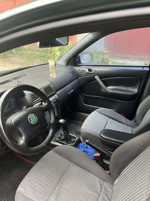 Продам Шкоду тур 1.8т можливий обмін з доплатою