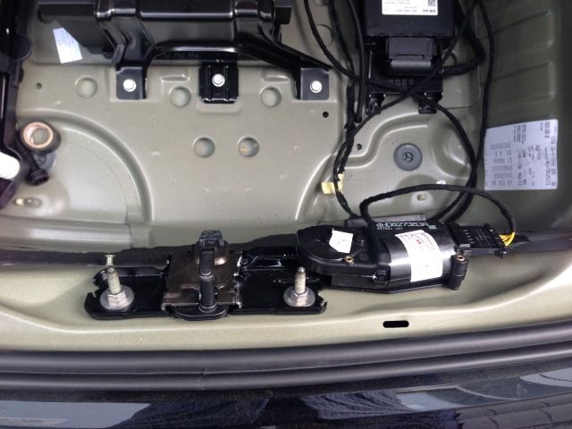 Електро доводчик дотяжка крышка багажника audi a6 c7 a6 4g5 ел привод
