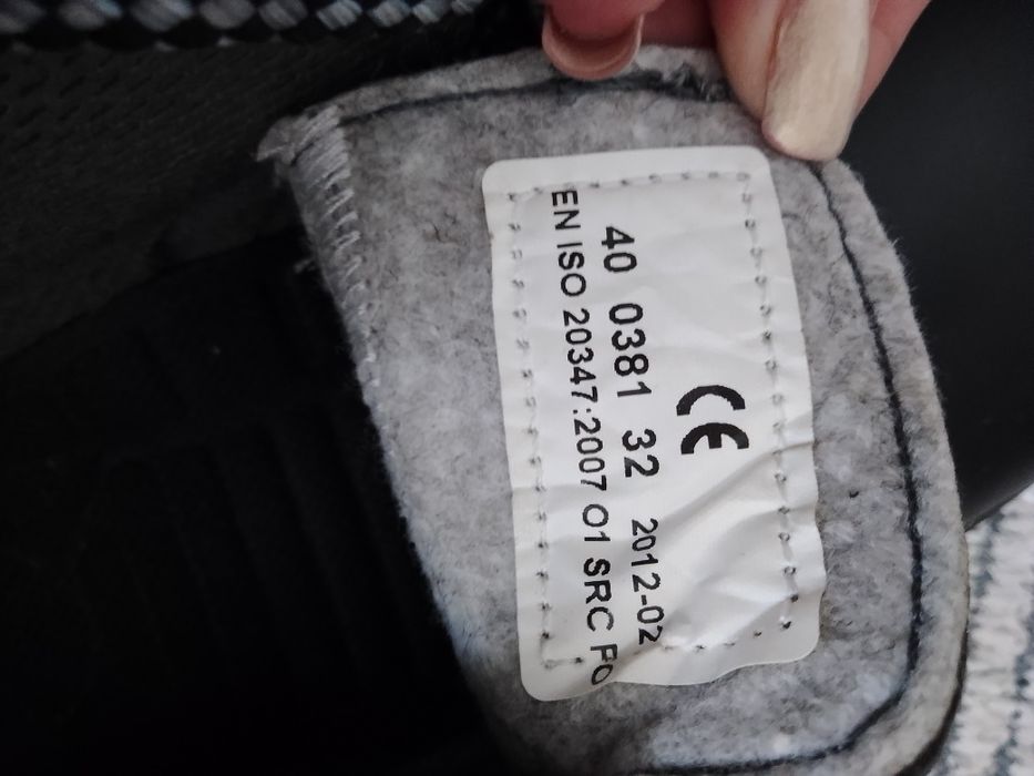 Buty robocze PP0 model 0381 NOWE rozmiar 40