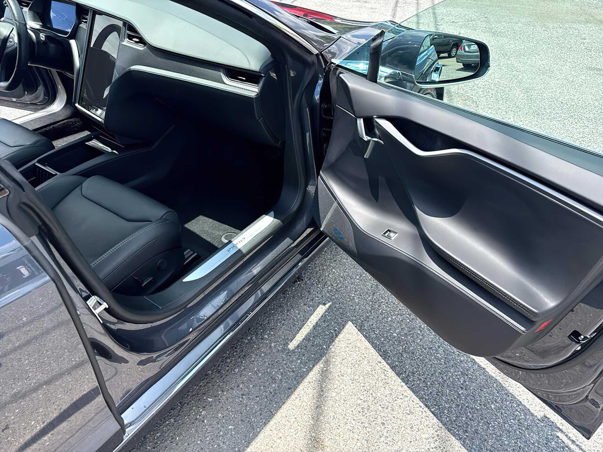 Tesla Model S P100D 2019