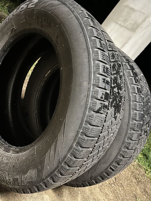 Продам шини зимові Lassa 215/65R16C.