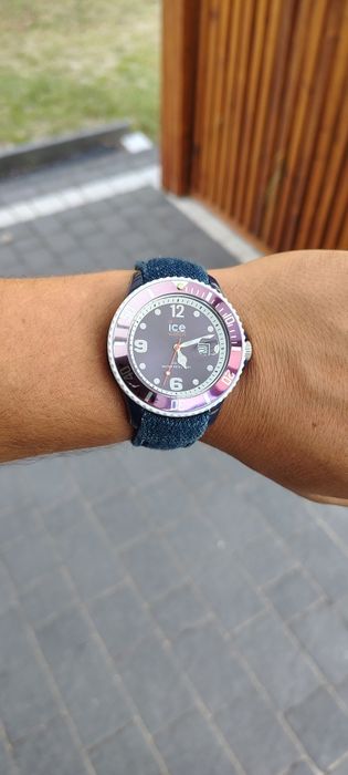Zegarek ICE z datą