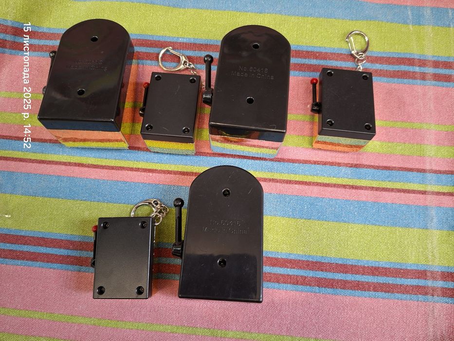 Казино брелок игровой автомат игрушки золотой серебристый casino