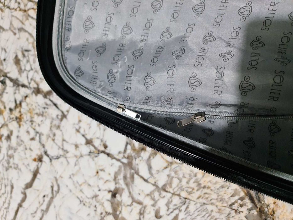 Walizka kabinowa Solier