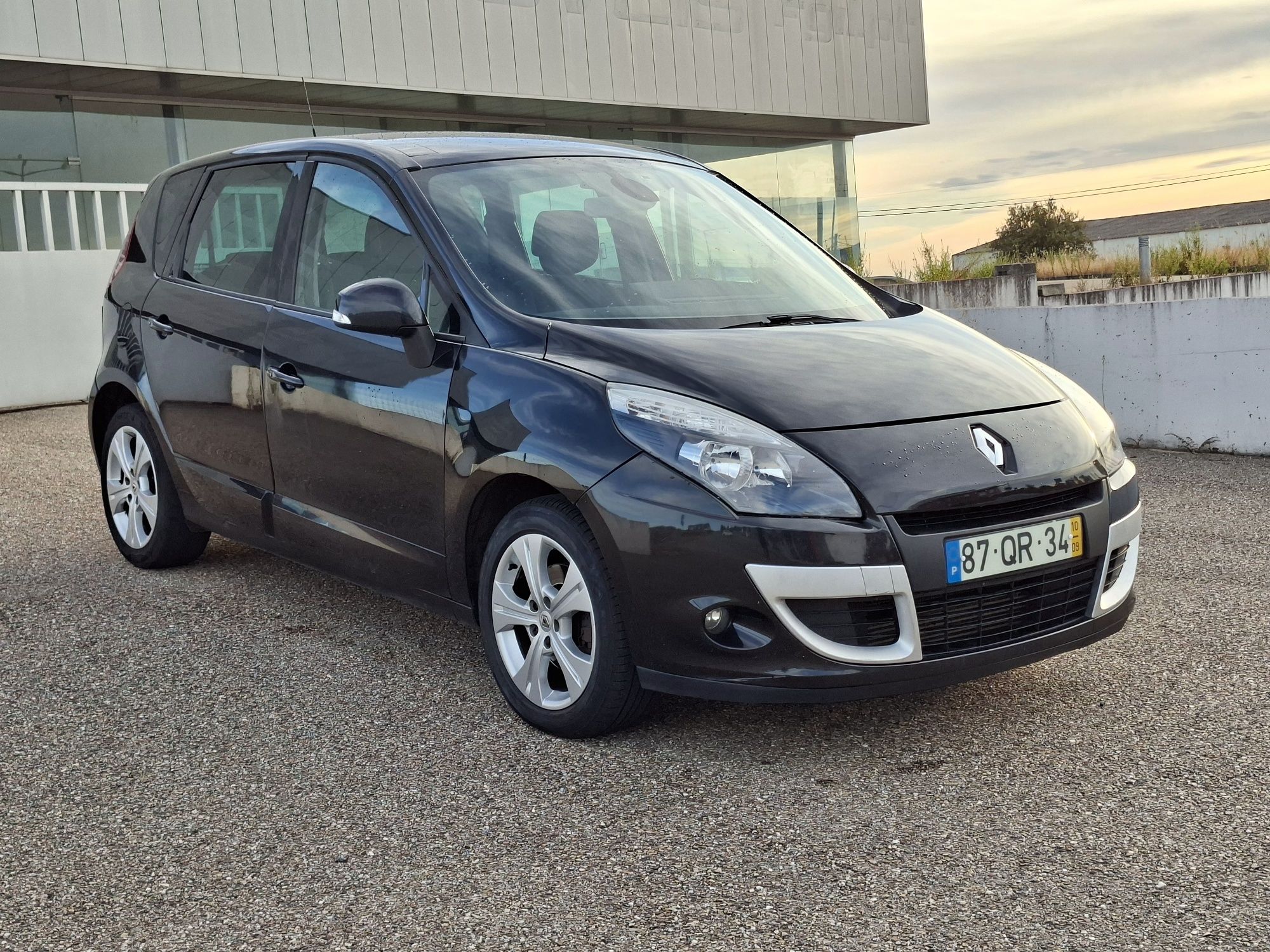 Renault Scenic 1.5 dCi Dynamique - 2010