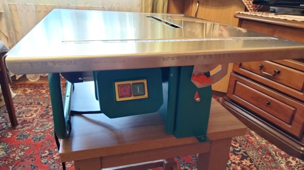 Плиткоріз електричний