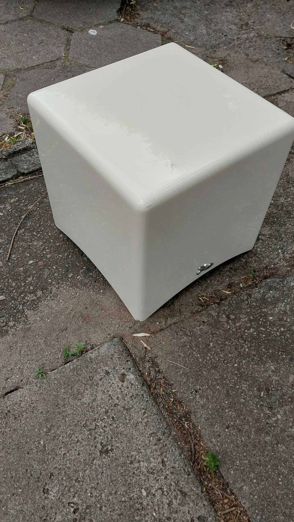 Cabasse TSA 200D - aktywny subwoofer