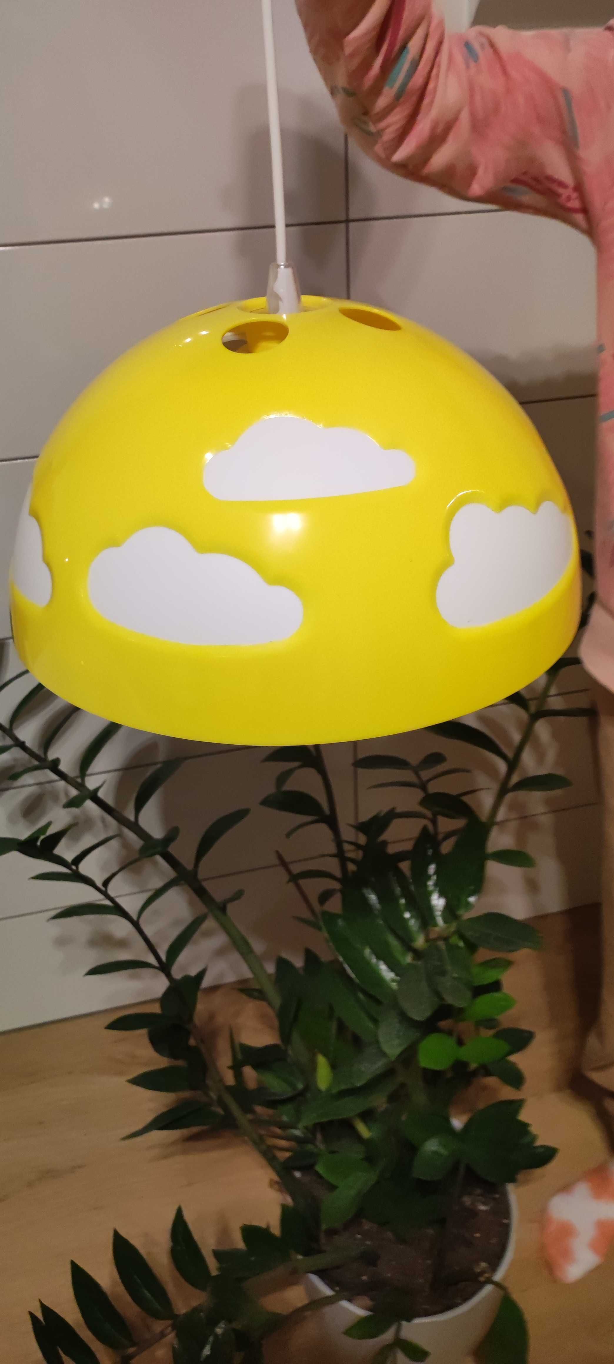 Lampa do pokoju dziecięcego IKEA