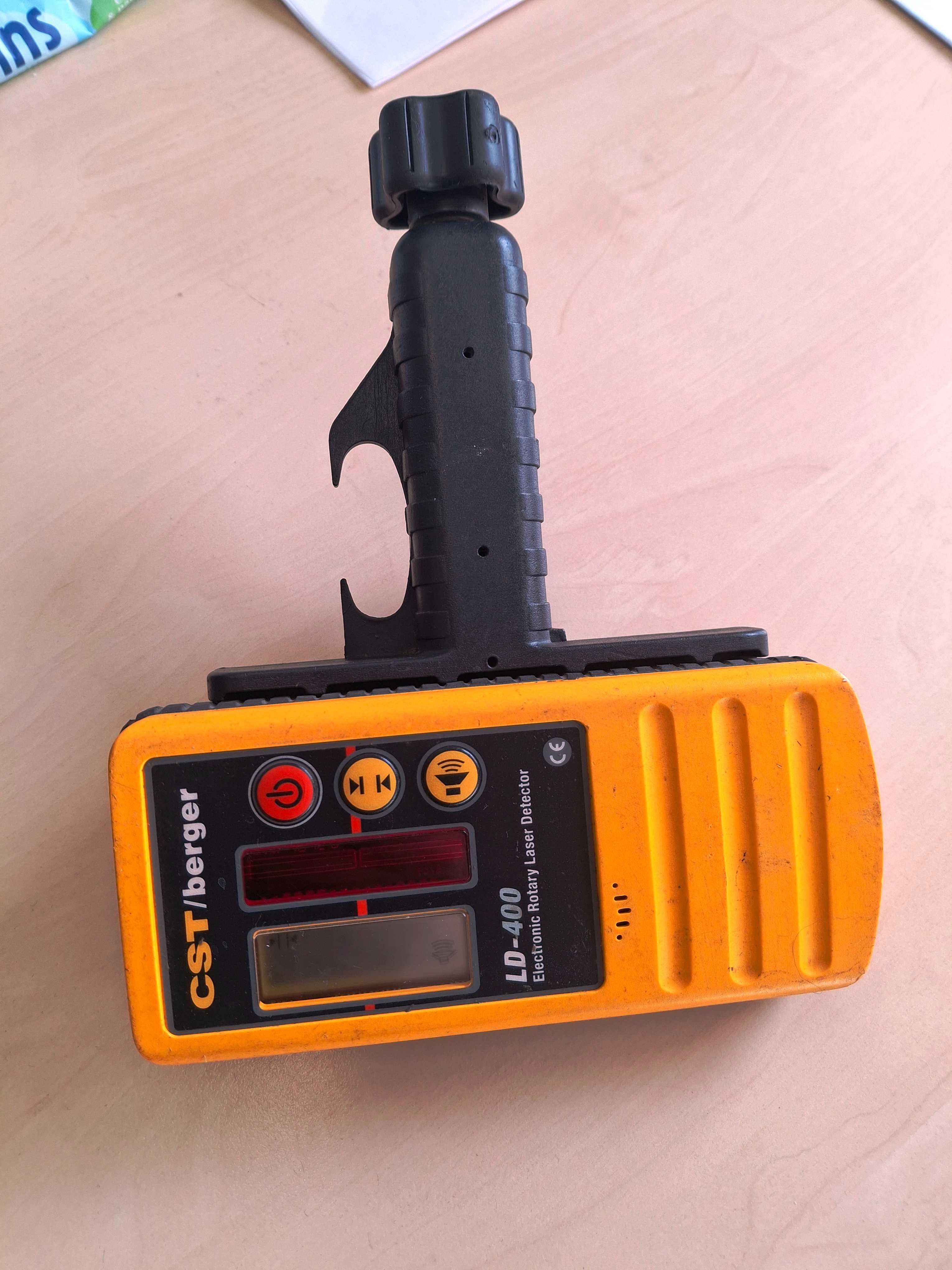Detektor CST/BERGER LD400 uchwyt niwelator czujnik lasera