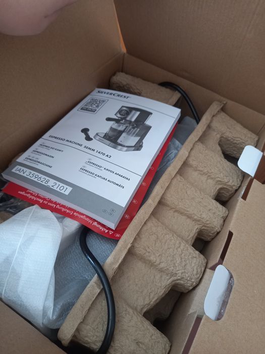 Nowy ekspres do kawy silverCrest że spieniaczem Semm 1470 W Nowy