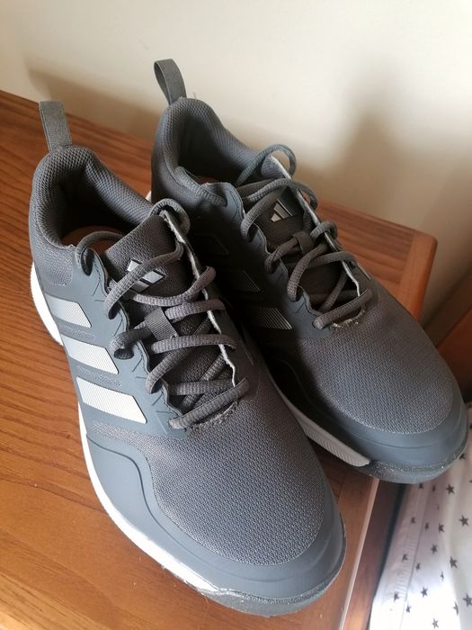 Sapatilhas Golfe ADIDAS Tech Response SL 3.0 - Tamanho 40 (Novas)
