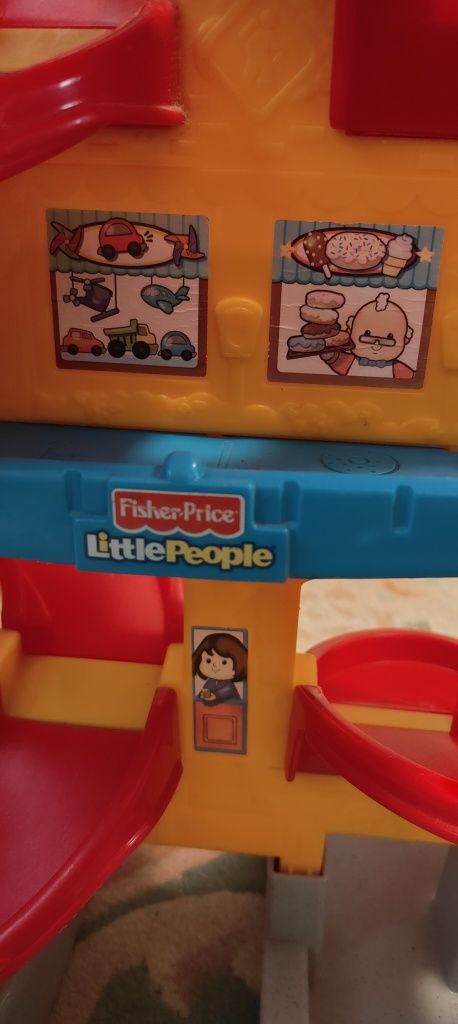 Zjeżdżalnia Fisher Price