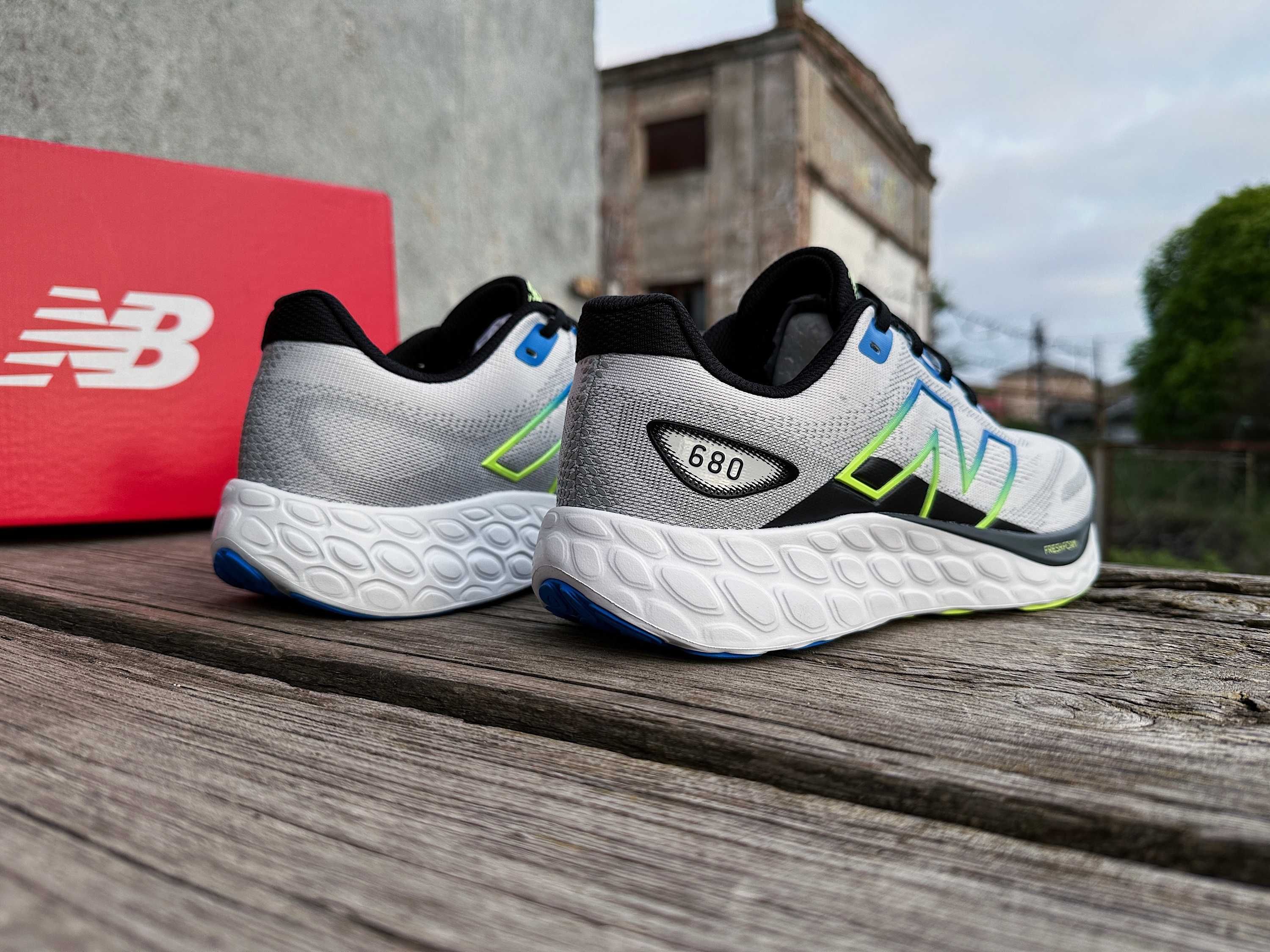 Мужские кроссовки New Balance Fresh Foam X 680 v8 (2 цвета)  Оригинал