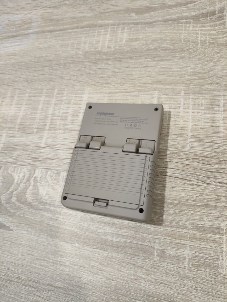 Miyoo mini plus .