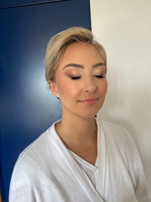 Makijaż, pkiety ślubne, keratynowe prostowanie, dojazd