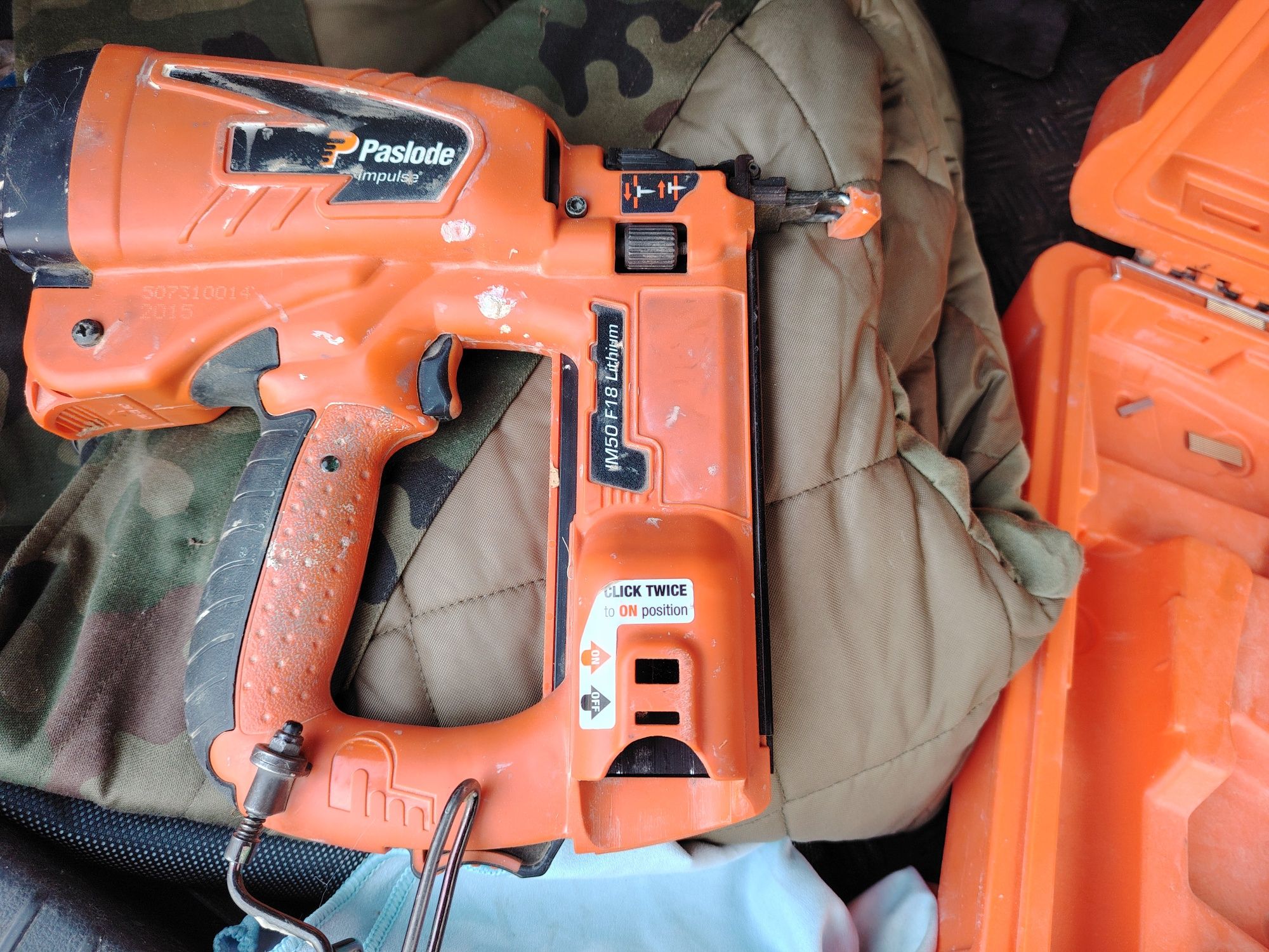Paslode im50 F18 Lithium