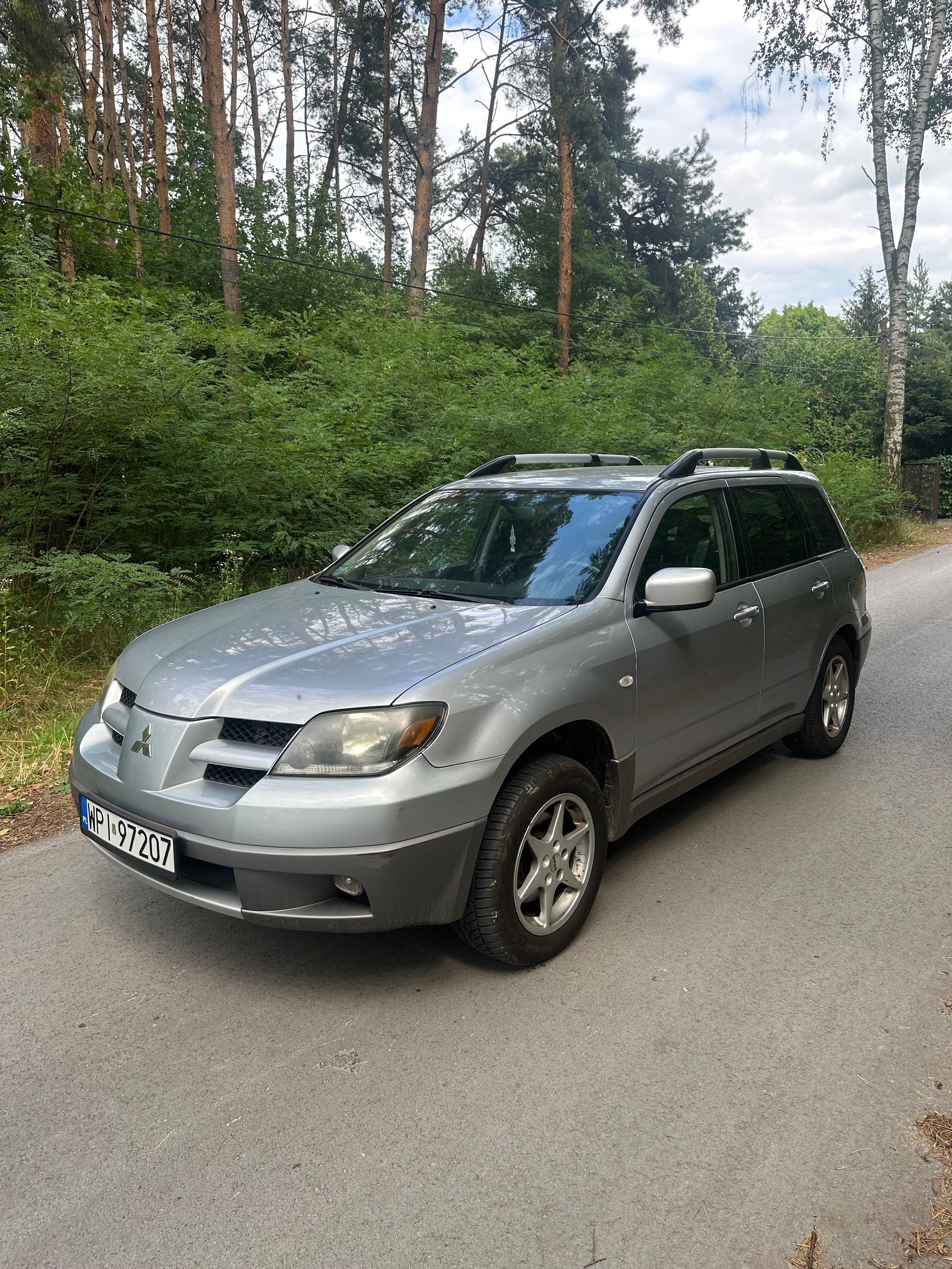 Mitsubishi Outlander 2004 2.0 Benzyna Stan Bardzo Dobry