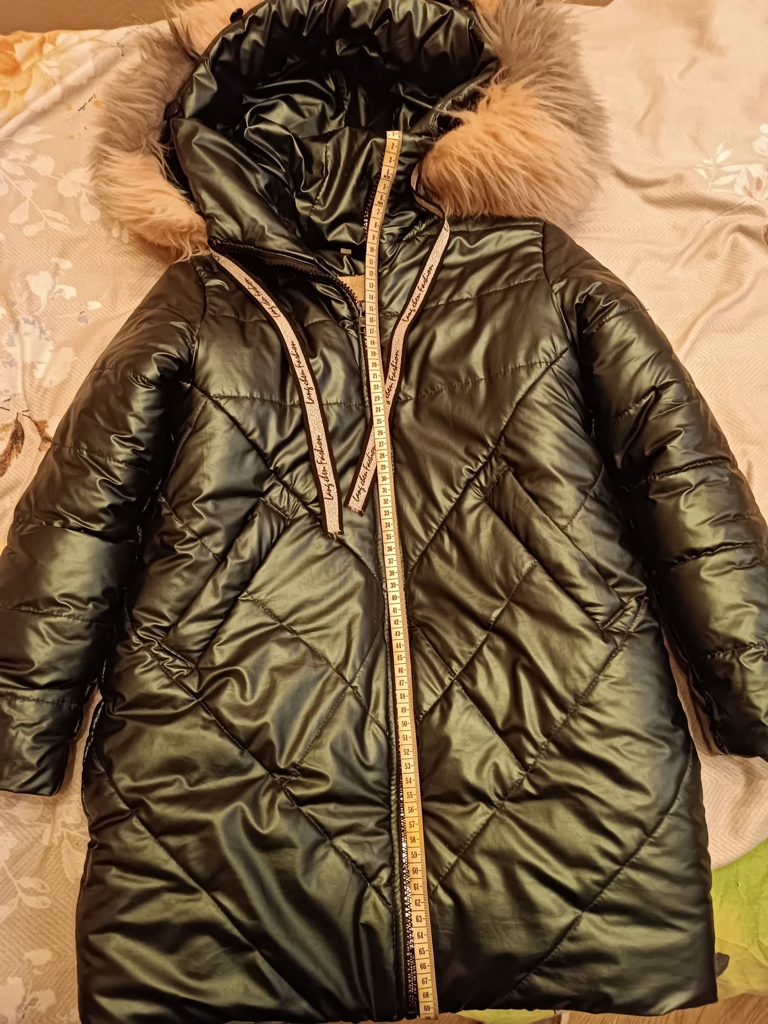 Куртка на дівчинку (зима)