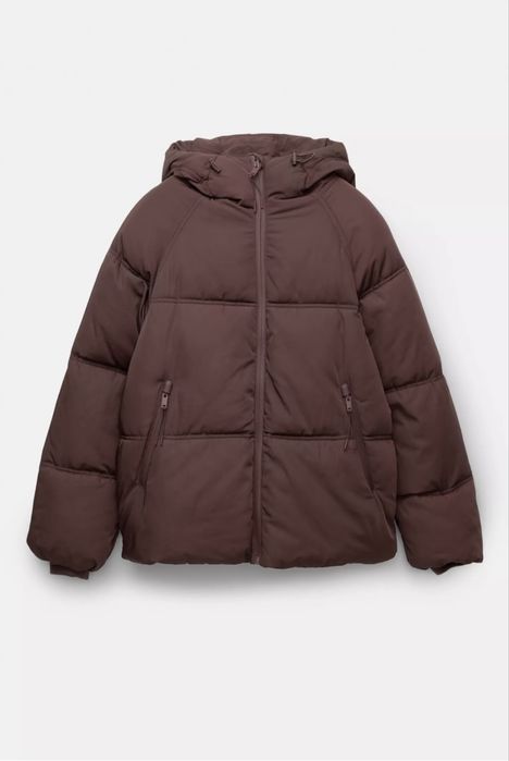 Тепла квртка pull and bear з капішоном