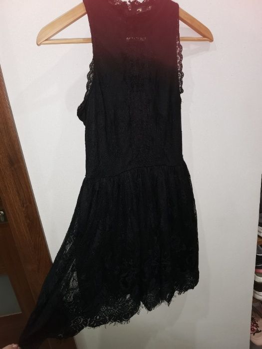Mała czarna koronkowa XS 34 Sinsay koronka imprezowa sukienka
