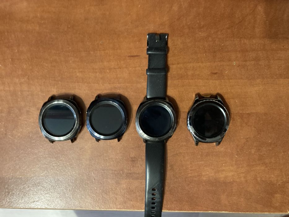 Смарт годинник Samsung Gear S2 Classic/Sport екран дисплей сенсор