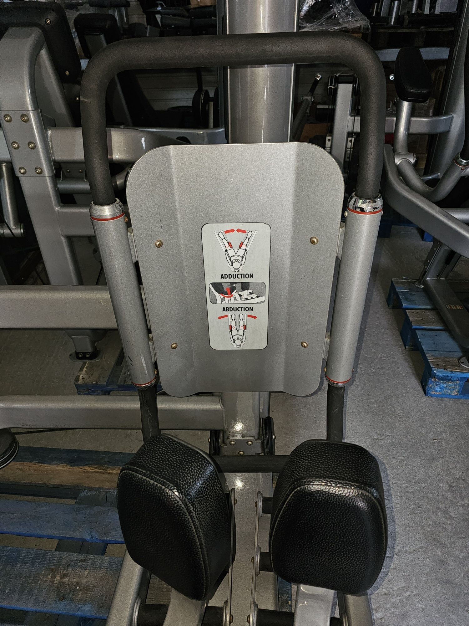 Przywodzenie-Odwodzenie 2w1 Star Trac technogym life fitness
