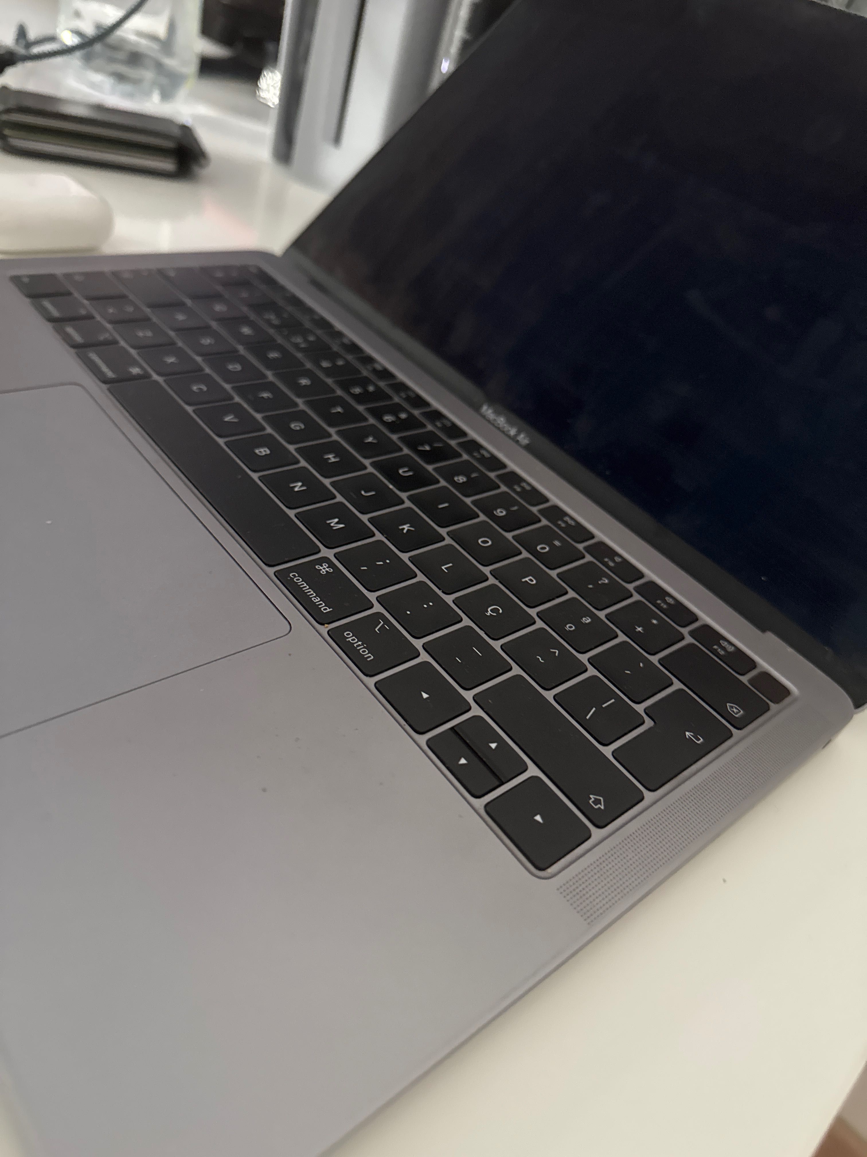 Mac Book Air 13”