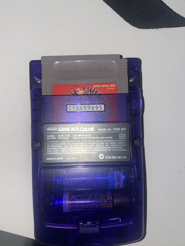 Game Boy Color roxo