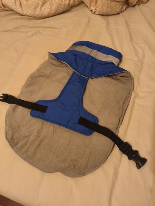 Kurtka dla psa ciepła polar zapinana niebieska odblaskowa