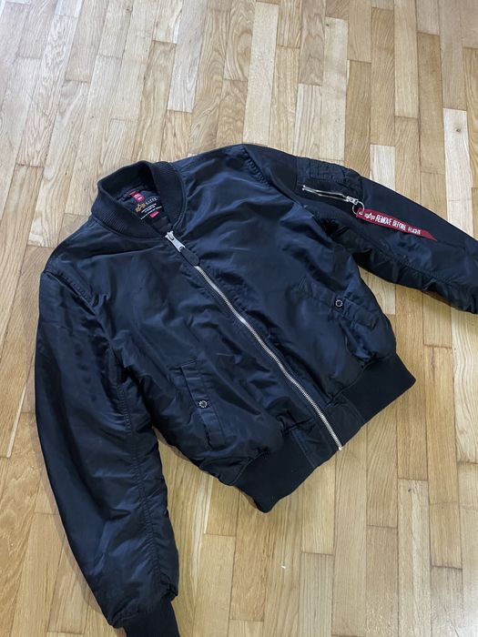 Alpha industries бомбер куртка